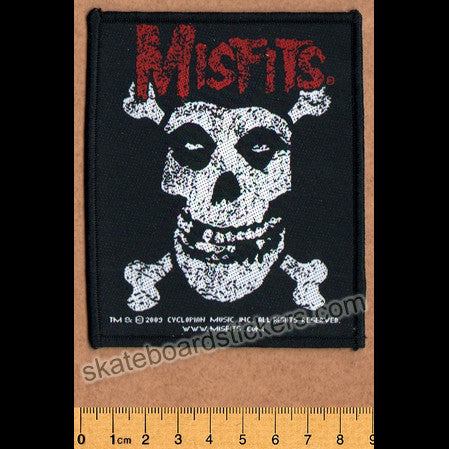 Misfits Sew-on Music Patch: Cross Bones –