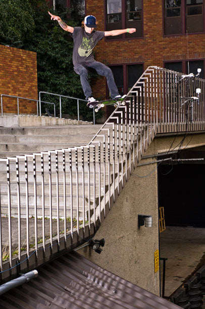 About David Gravette - Pro Skateboarder Profile, Biography and History